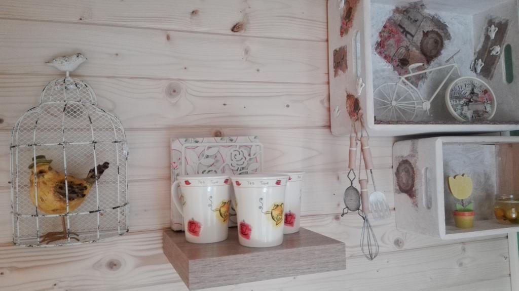 דירות Liptovský Hrádok Tiny House Olivia מראה חיצוני תמונה